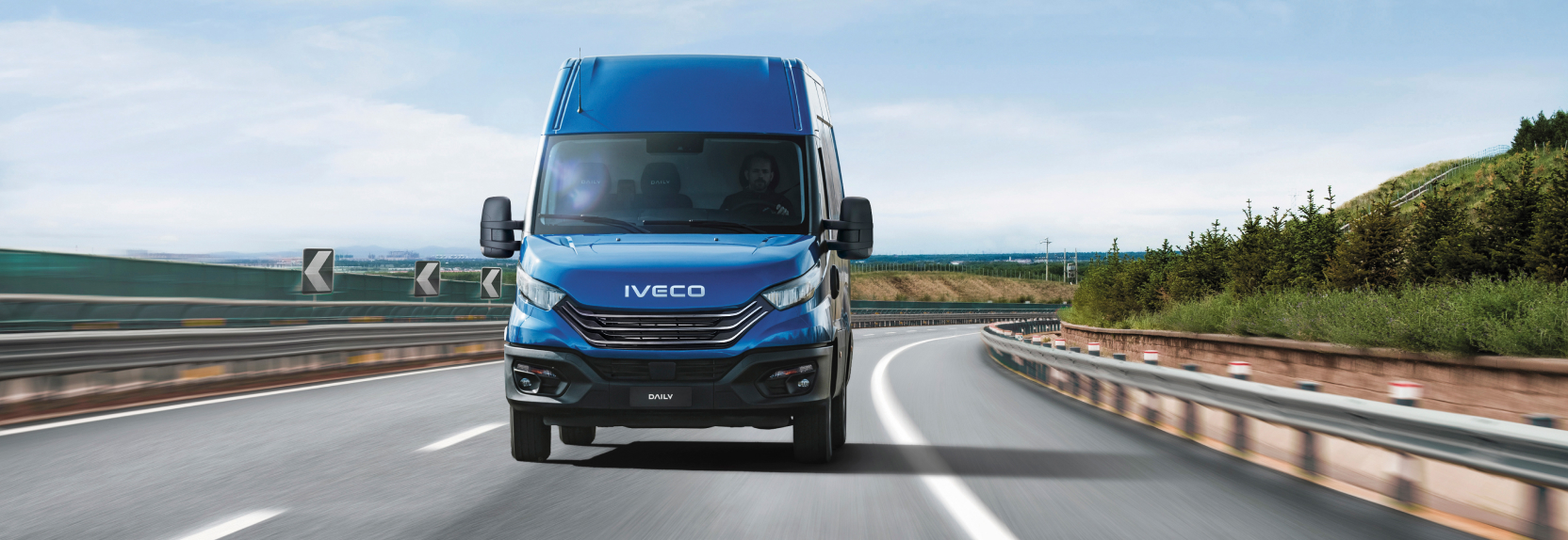 banner-IVECO-Daily-Furgao-estrada